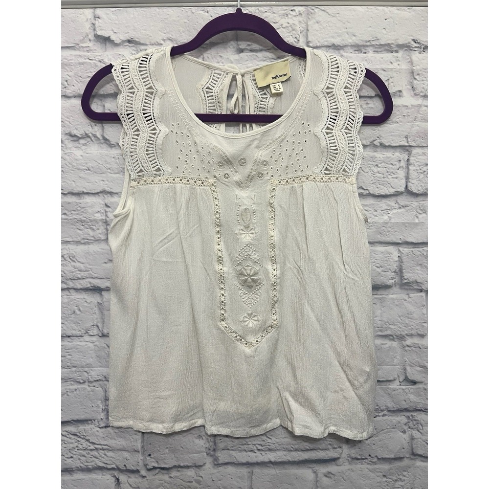 The Korner Women Eyelet Embroidered Sleeveless Top White Size M Boho Romantic